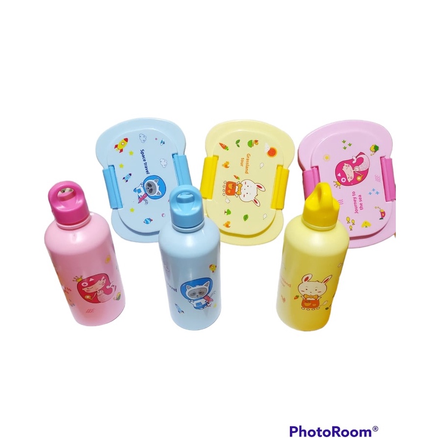 Tempat Minum Anak Special Edition TUPPERWARE original ｀Set Tempat Makan Anak 2Tingkat-2Sekat / Tempa