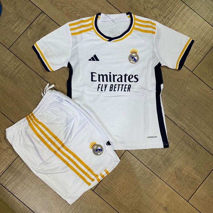 Setelan Bola Anak Real Madrid / Setelan Anak Real Madrid