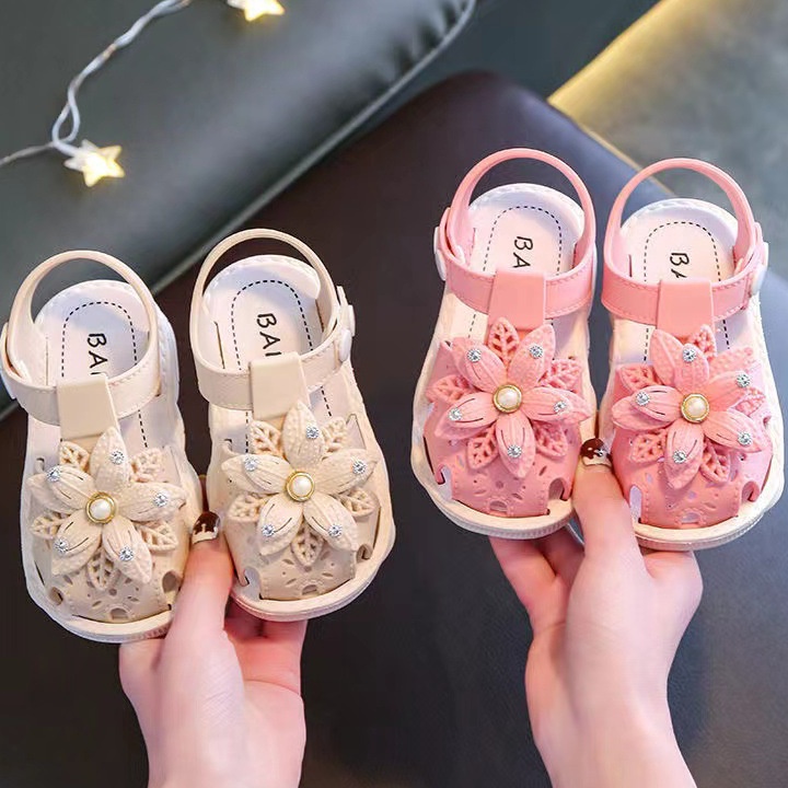 *Grosir* Toko1234. Sandal Anak Perempuan Bahan Karet Model Bunga 1-4 Tahun Import.