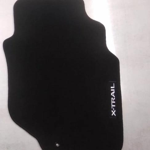 ] Karpet Bludru Xtrail T30 Front Only