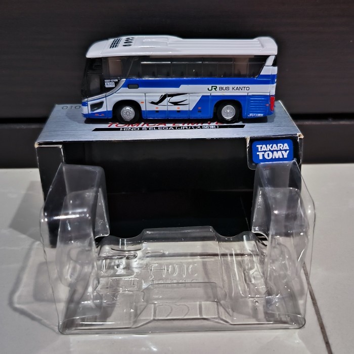 MUST HAVE DIECAST TOMICA LIMITED HINO SELEGA (NOT SEALED) TERLARIS