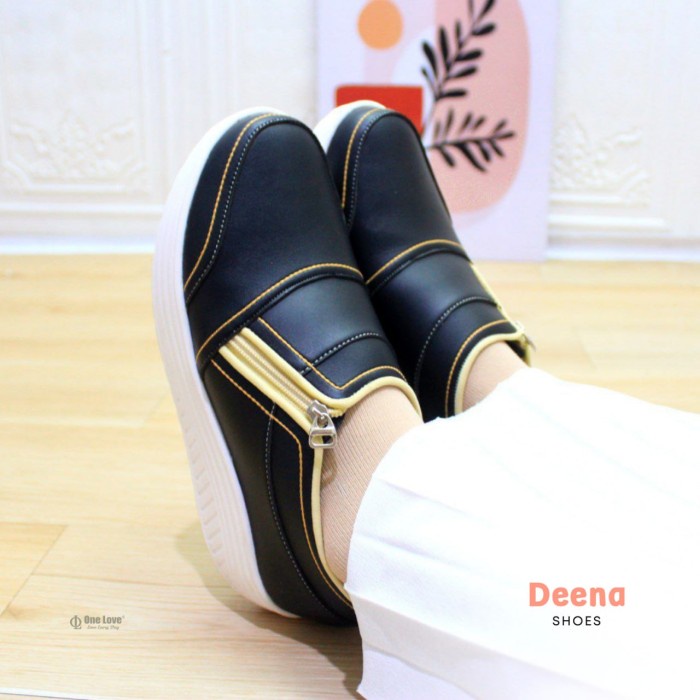 SALE Sepatu Wanita Wedges sepatu wanita kekinian ORI ONE LOVE hak 4cm