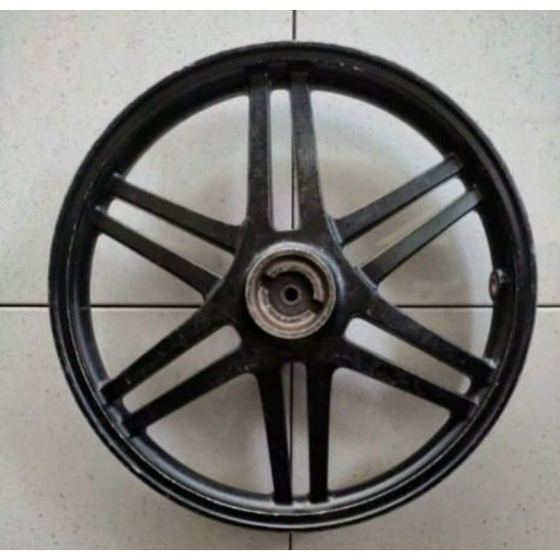 Velg pelek depan spin 125 original copotan