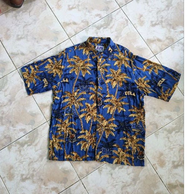 Kemeja Reyn Spooner x UCla Hawaiian Vintage