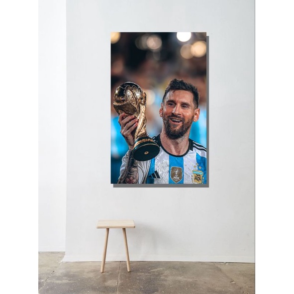 POSTER DINDING LIONEL MESSI PIALA DUNIA UKURAN BESAR, POSTER BOLA