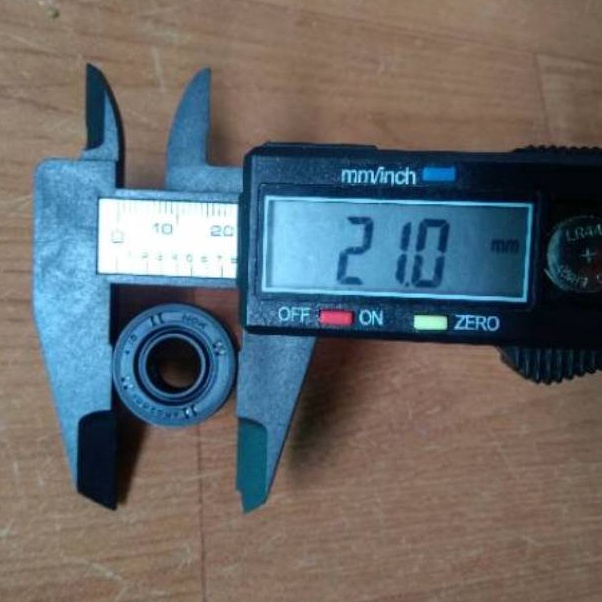 Harga Murah WLU Oil Seal shockbreaker belakang HONDA Vario Beat ADV ORI Original sil shok skok sok s