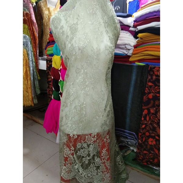 kain metalik 2kebaya