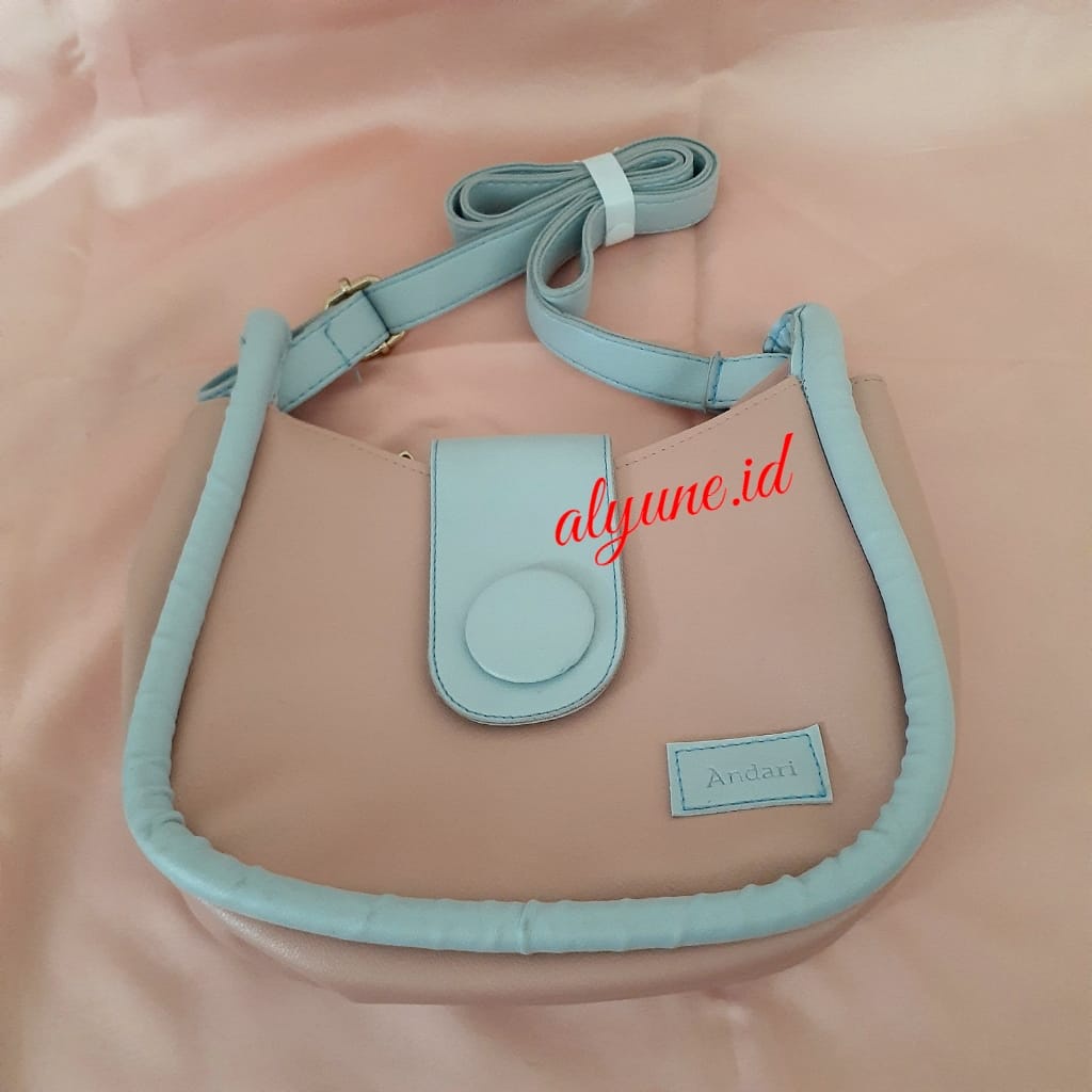 [PRELOVED] Tas Gelato Pink Sling Bag by Andari Room Original
