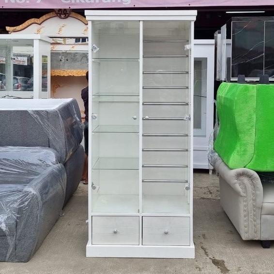 Miliki Lemari Pajangan Kaca / Lemari Hijab Dan Tas / Kabinet 2 Pintu