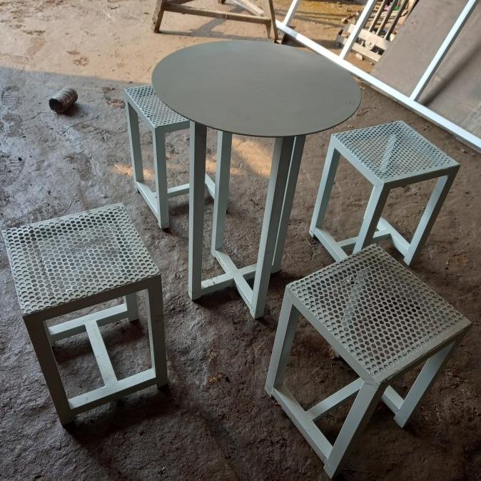 Kursi Cafe Besi Minimalis