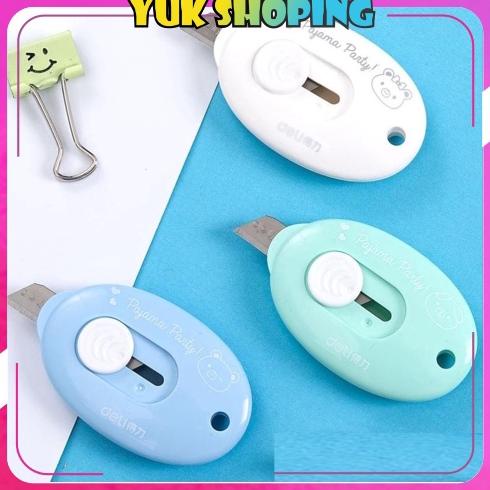 

Diskon Yukshoping Cutter Mini Portable Bentuk Oval Mini Cutter Polos Travel Kit Pemotong Kertas Paper Cutter Lucu S006