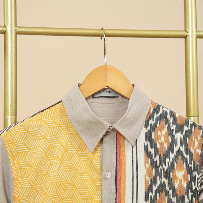 Murah Kemeja batik cowok M1136 Cream NON COD