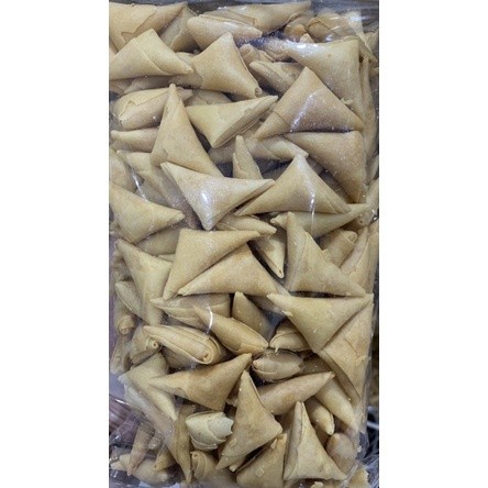 

Elvira- Ready Samosa Pedas Manis 250 Gram/500 Gram/Samosa Kiloan/Snack