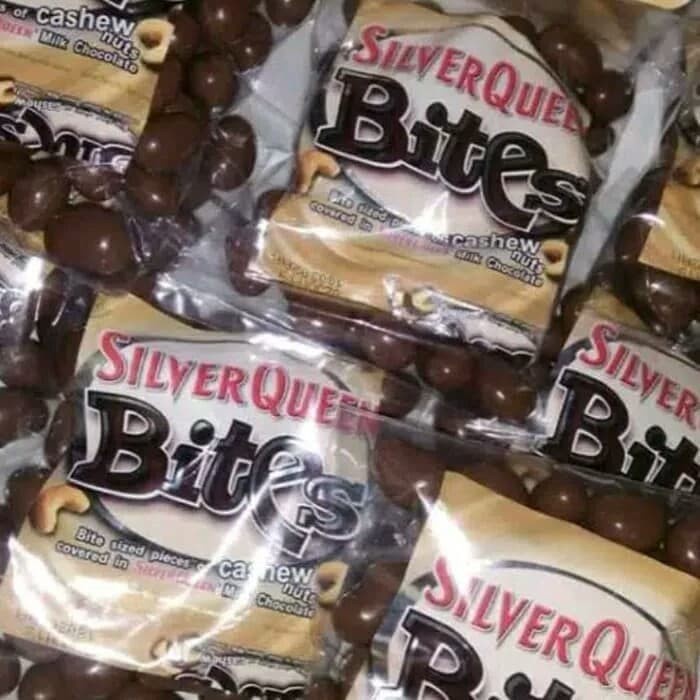 

Elvira- Silverqueen Bites Kacang Mede / Almond Snack Cemilan Coklat Kiloan -