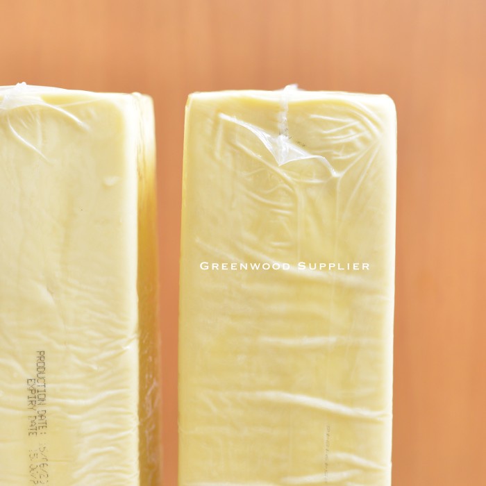 

Saputo Mozzarella Cheese / Keju Mmozzarella - 1Kg