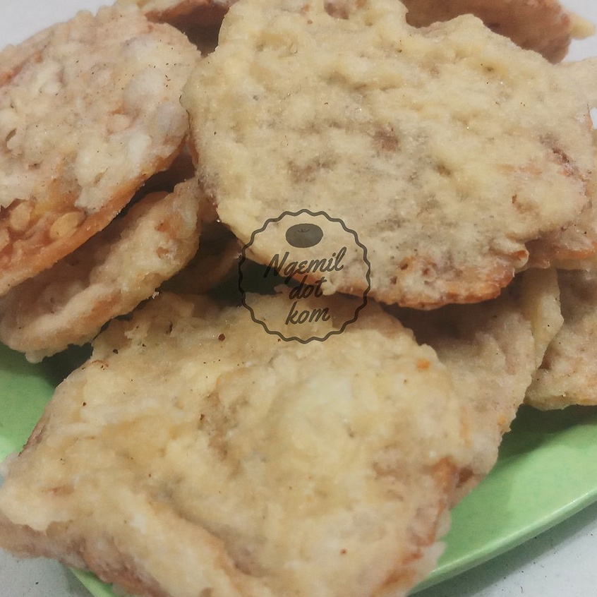 

Bestseller KERIPIK TEMPE 500gr / KRIPIK TEMPE TEPUNG / KERIPIK TEMPE ORIGINAL ➞✸✿