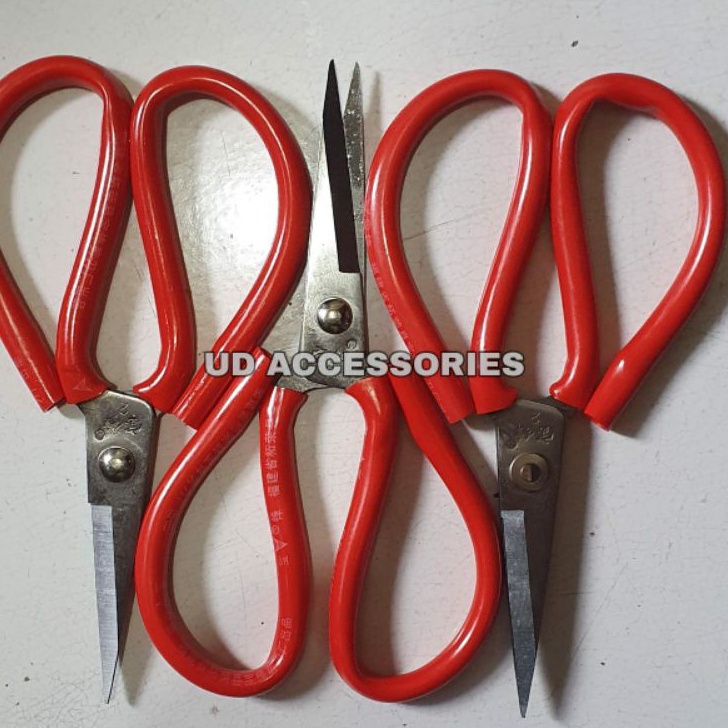 

RLRH1690 【FsASH SALE】 Gunting Kodok Serbaguna 18cm