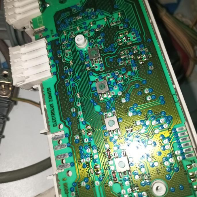```````] modul pcb mesin cuci elektrolux EW880F