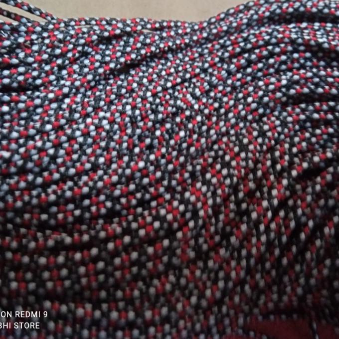 

*#*#*#] Benang Tridatu merah hitam putih perbungkus