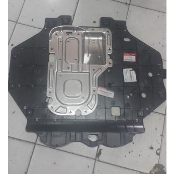 Cover Engine / Mesin Tengah Hrv