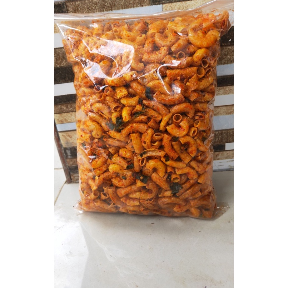 

➤➪✼✰ Makaroni pipa kriuk pedas daun jeruk isi 250gram Best Product
