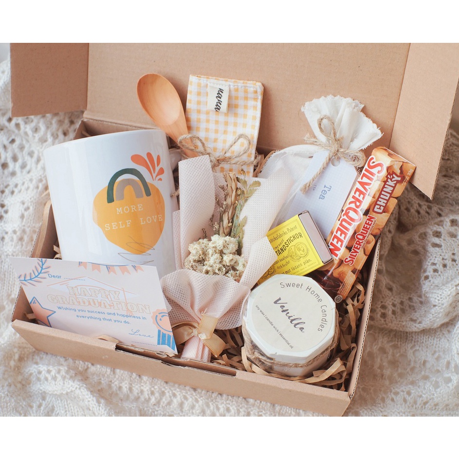 

WNZF8017 Terlaku... HAMPERS GIFT BOX KADO ULANG TAHUN GRADUATION WEDDING SELF REWARD