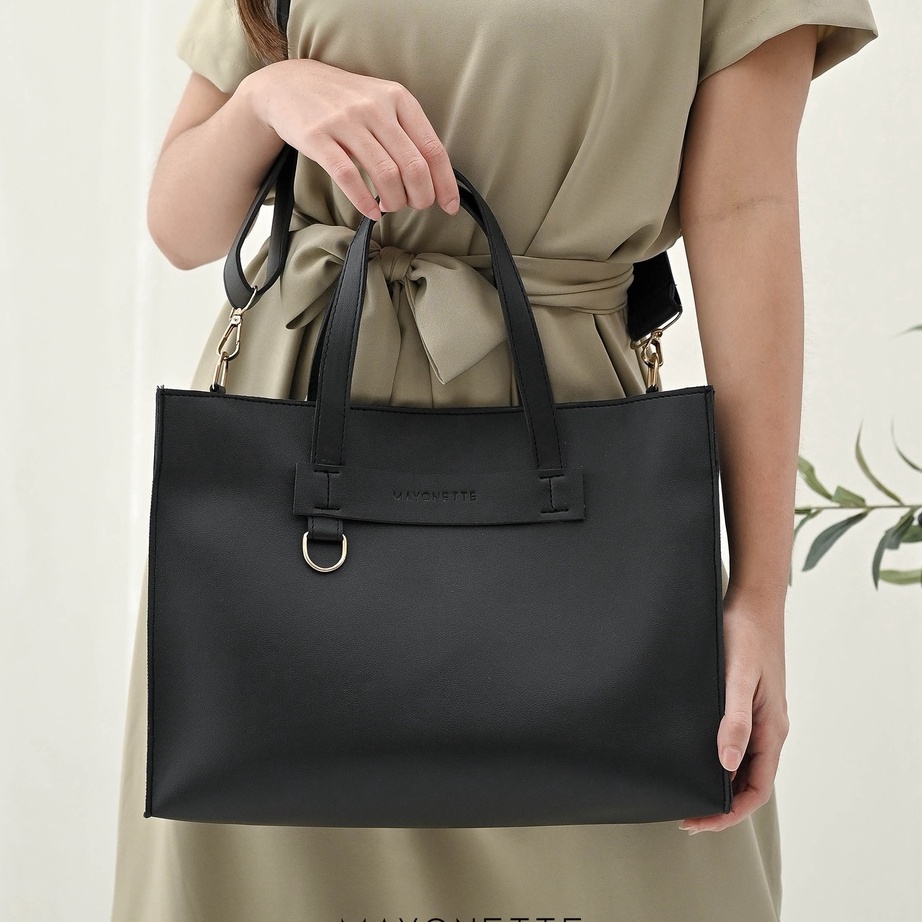 ➮➟✤ MAYONETTE May Sling Bag - Tas Selempang Wanita - Tas Fashion Wanita Terbaru 2022 Laris