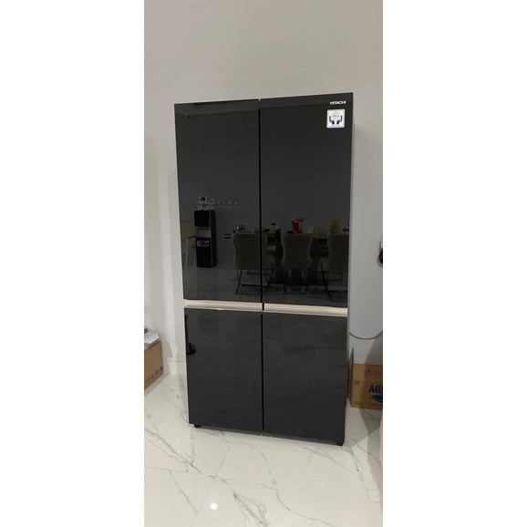 KULKAS HITACHI RWB64VGD0 (GBK) - GLASS DOOR BOTTOM FREEZER SERIES