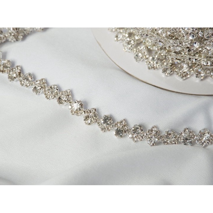 LLO399 harga per10cm minimal beli 30cm [AMERIE ACC] Aksesoris Payet Rangkai Jahit Swarovski LC-003 =