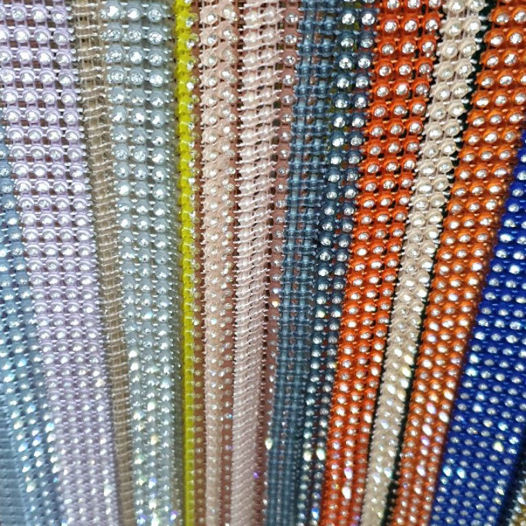 KHSF9960 MEGA sALE Permata 24 baris Grade A eceran PER BARIS Panjang 2.5 yard/2,25meter