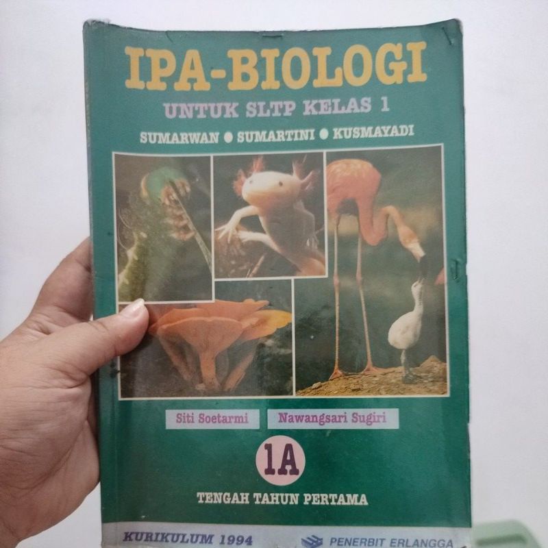 Preloved - Buku pengetahuan Biologi SLTP kelas 1