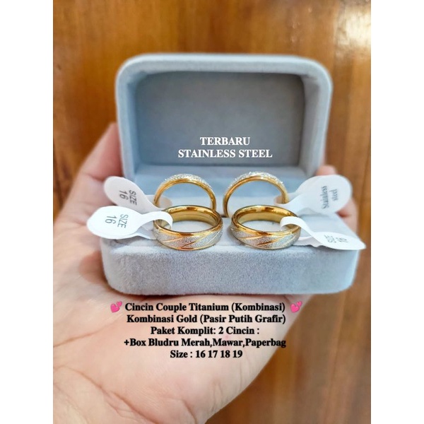 Cincin Couple titanium gold kombinasi pasir putih