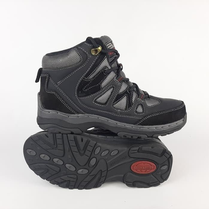 

CUCI GUDANG Sepatu Gunung Weidenmann Stinger B 01 Hitam original