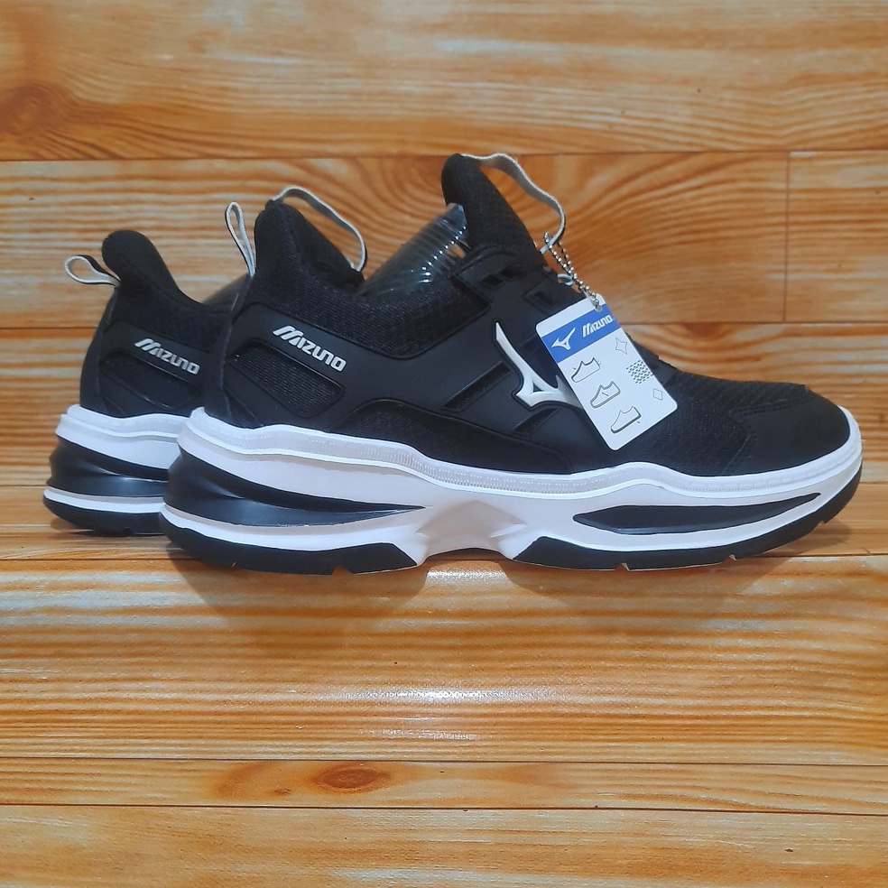 LANGSUNG KIRIM sepatu mizuno sepatu mizuno pria wanita variant volly ball-sepatu sneakers pria runni