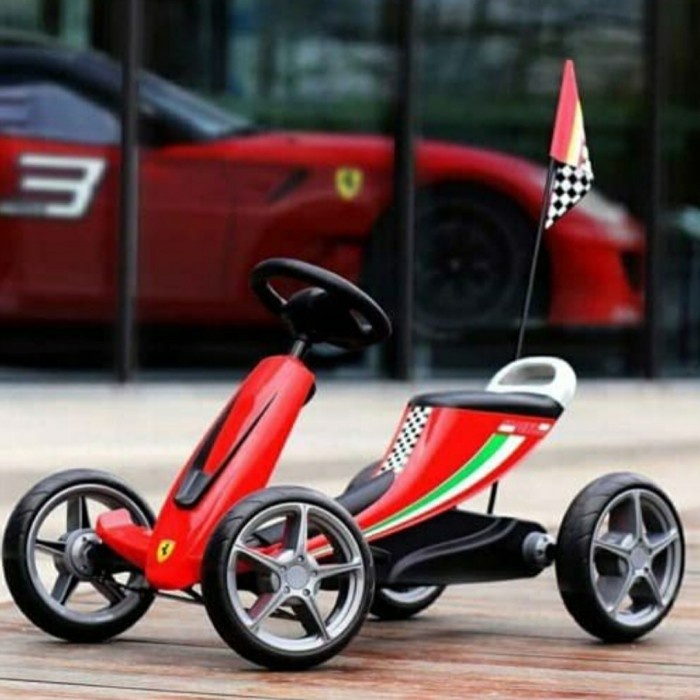 Terlaris Pliko Ride On 820 Scuderia Ferrari Gokart Trike Pedal Sepeda Goes Anak