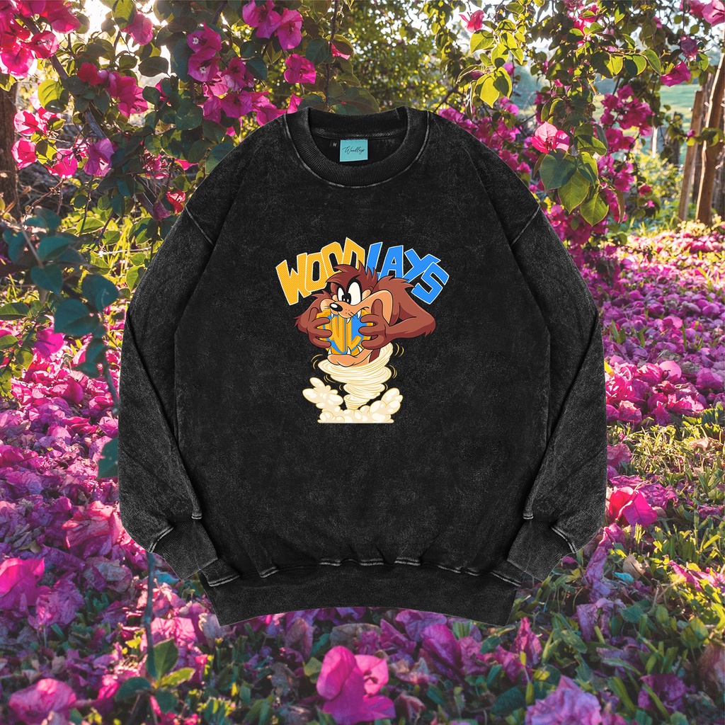 Woodlays Crewneck Sweater Reguler Black Washing Tazmania