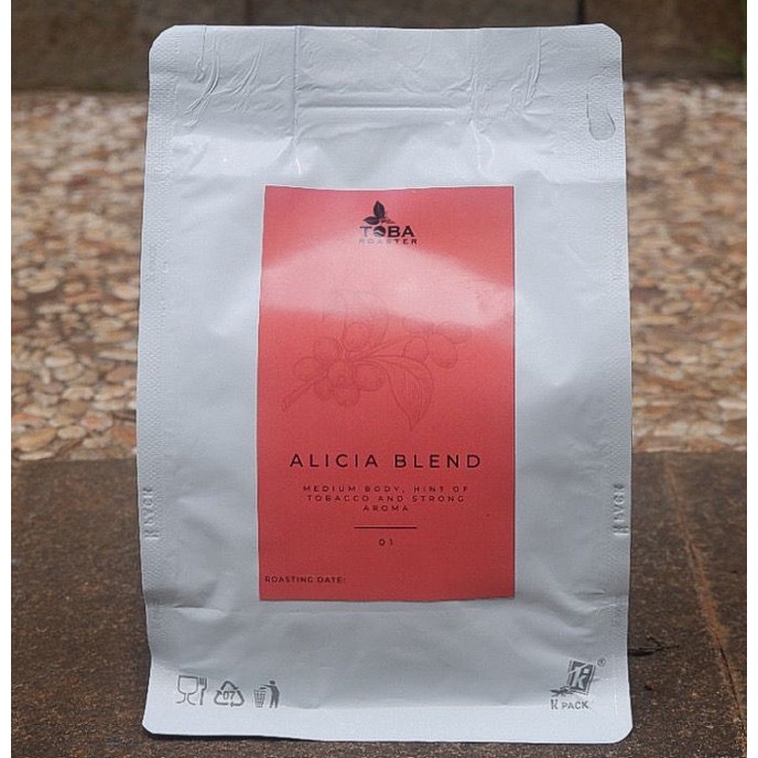 

Update Alicia Blend Toba Roaster Espresso Based Coffee Hemat