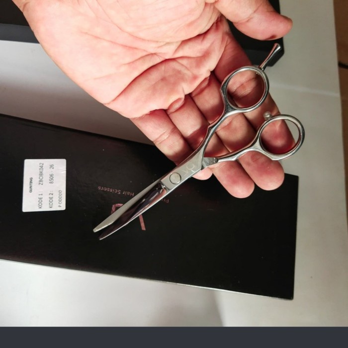 GUNTING RAMBUT STAINLESS(VG 5,5 INC)