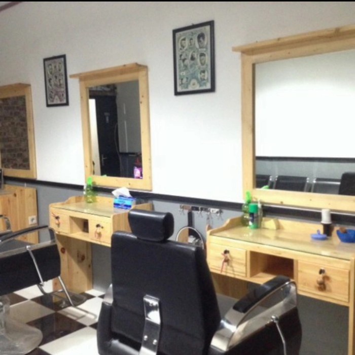 MEJA PANGKAS RAMBUT BARBERSHOP