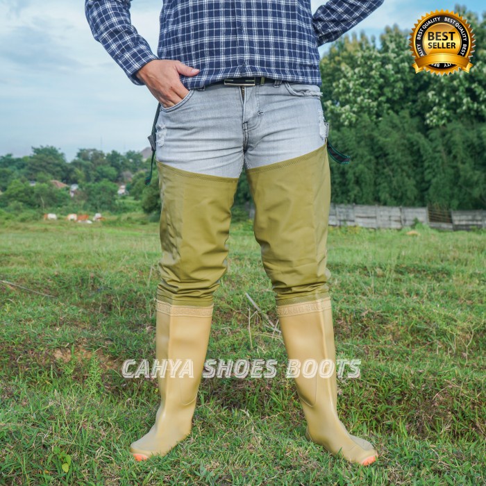 Sepatu Boots Karet Pria Sawah Kebun Ladang Mancing Berkualitas