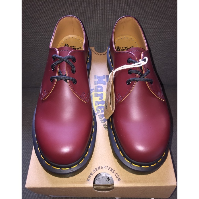 Terlaris Dr Martens 1461 Cherry Red Smooth