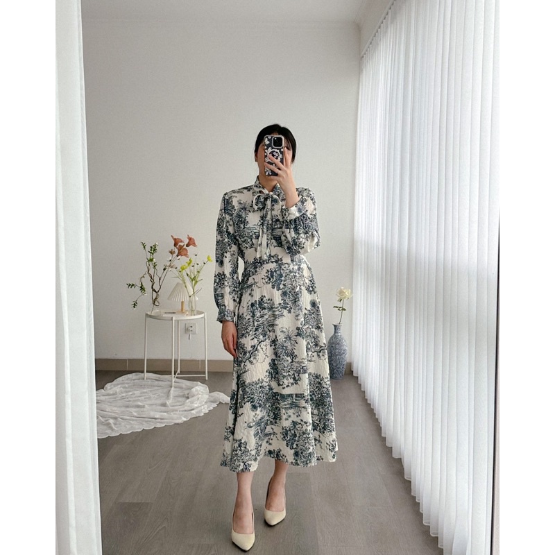 Kanon - Ibuki Crinkle Dress - Dress Vintage Crinkle Di Dan Maxi Motif Abstrak Hijab Friendly
