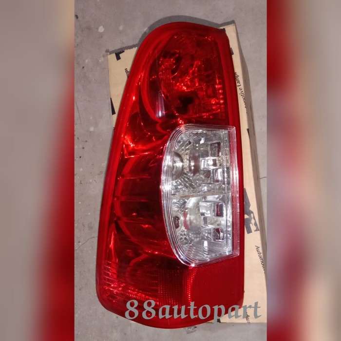 Stoplamp Isuzu Dmax 2006-2011 / Lampu Belakang Isuzu Dmax 2006-2011 Kode My 011