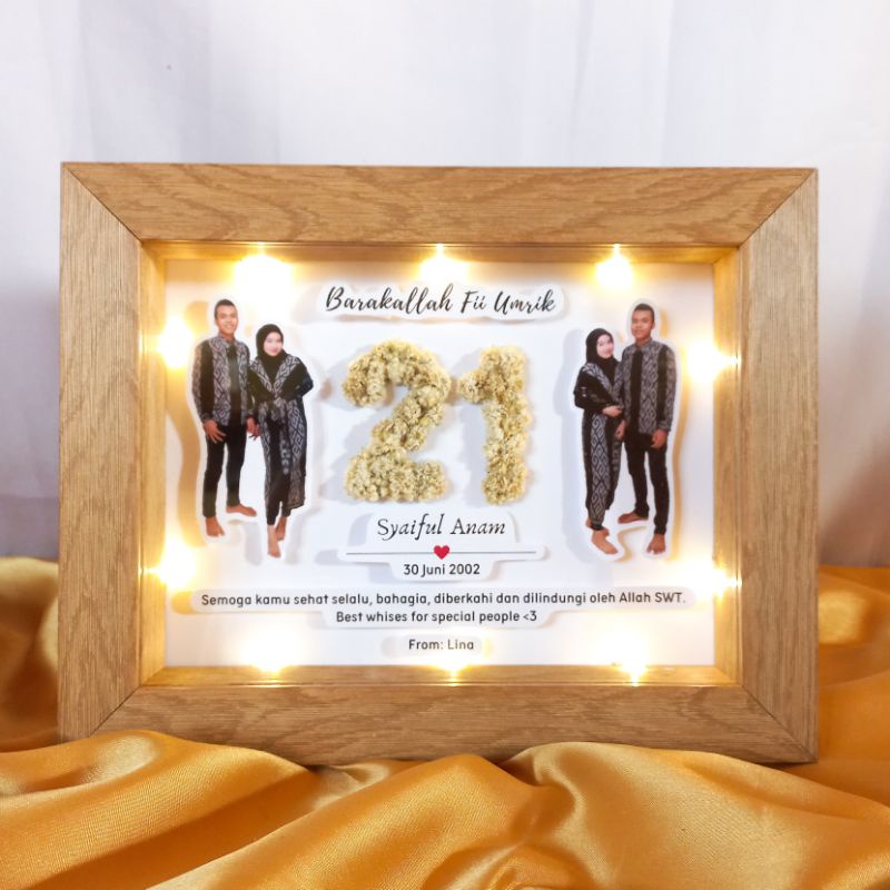 

Frame 3D 15x20 cm Edelweis Kado Hari Guru, Kado Ayang, Kado Ultah, Kado Bestie, Kado Wisuda, dll