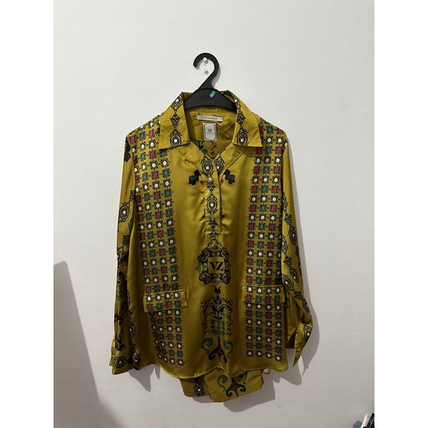 preloved one set wanita Vivi zubedi /Vizu wanita