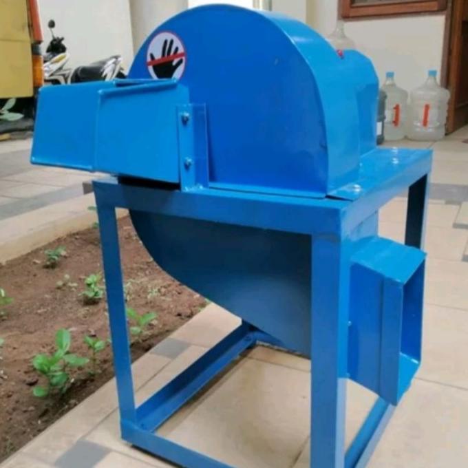 MESIN CACAH RUMPUT DAN DAUN PANDAN LISTRIK 200 WATT KOMPLIT