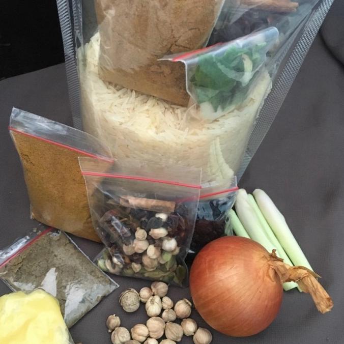 

beras basmati 1kg lengkap dengan bumbu briyani instant