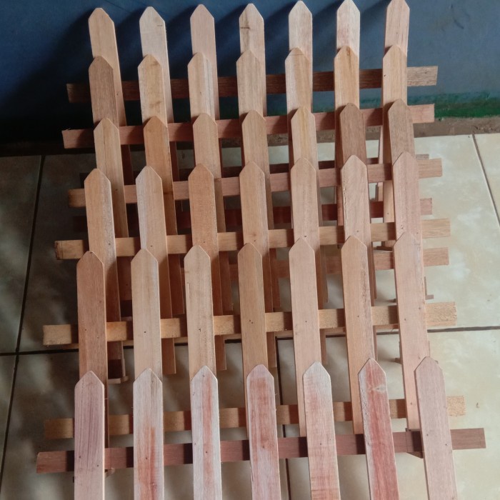 Terlaris Pagar Kayu Indoor Sekat Taman Dan Teras