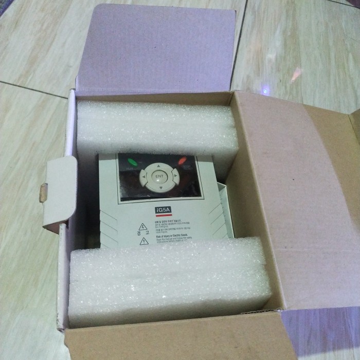 Inverter Ls Ig5A Type Sv015Ig5A-4 Original 1,5Kw 380 Vac