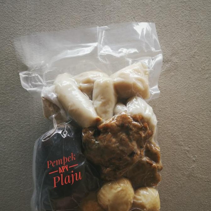 

Pempek APY Plaju vakuman besar. Mpek mpek khas Plaju, Palembang